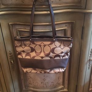 Coach Classic Print Cloth Tote